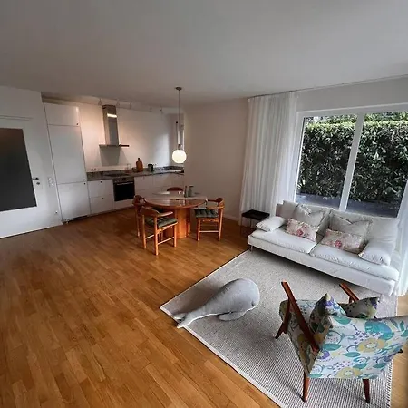 Cozy Getaway Klagenfurt 아파트 Feschnig